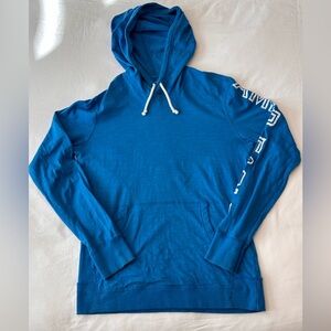 Men’s American Eagle Long-sleeved Hooded T-shirt. Blue Size Small